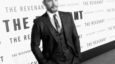 Что произошло с сексуальным Томом Харди: фото, которое тебя встревожит