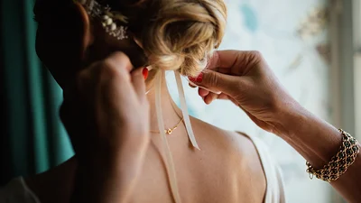 Свадебная прическа: 20 стильных вариантов для невест