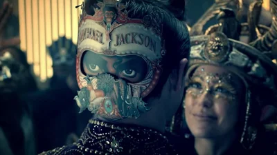 Не повірите, але вийшов новий кліп Майкла Джексона Behind the Mask