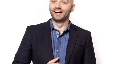 Слава Демин показал свою "колбаску"