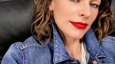 Мілла Йовович і її провокаційна фотосесія доводить: українки - найпрекрасніші жінки