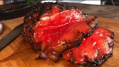 Копченый арбуз - новый летний хит со странным вкусом и видом мяса