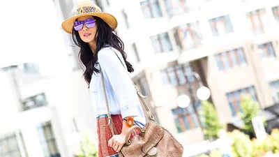 Стильная Маша Ефросинина назвала два любимых цвета, которые есть в ее гардеробе