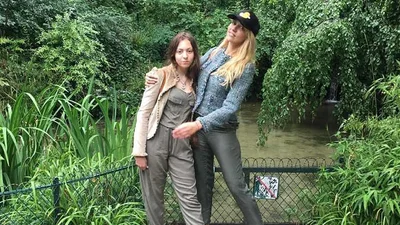 Копія матусі: Оля Полякова похизувалась фігурою 13-річної доньки в бікіні