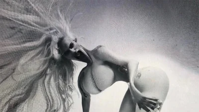 Леди Гага снялась в эротической, но в то же время очень уродливой фотосессии