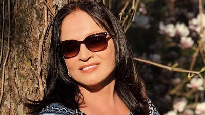 Фантастическая женщина: 71-летняя София Ротару показала лицо без макияжа