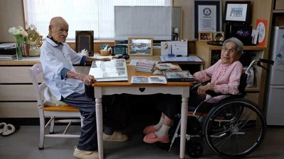 Нашли самых старых супругов в мире - вот, как выглядит эта влюбленная парочка