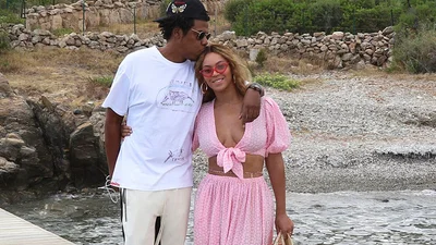 Бейонсе поділилась милими сімейними фото зі святкування свого дня народження