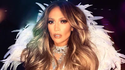 49-річна Джей Ло в купальнику зламає усі твої стереотипи про вік