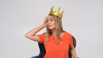 Таня Татарченко лопала шарики своим причинным местом