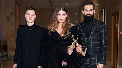 "Плакала": долгожданная премьера клипа украинской группы KAZKA