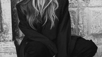 Таким ніжкам, як у Жанни Бадоєвої, позаздрять усі "ангели" Victoria’s Secret