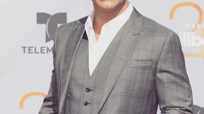 Полуобнаженный Рики Мартин своим накачанным телом "взорвал" сеть