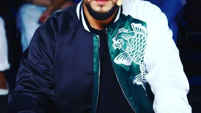 Архивное фото Димы MONATIK 4-летней давности подорвало всю сеть