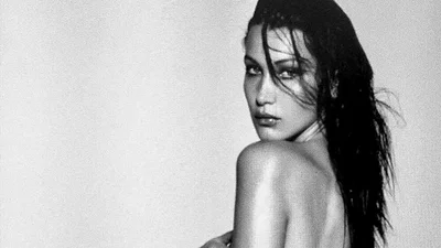 Красуні Белла Хадід та Адріана Ліма позували абсолютно голими для відомого фотографа