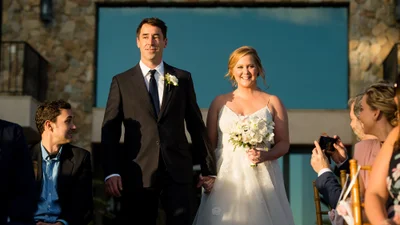 Комедийная американская актриса Эми Шумер впервые беременна