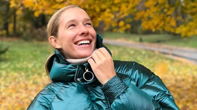 Катя Осадчая засыпала Instagram осенними фото со своими мужчинами