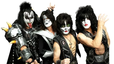Гурт Kiss їде до Києва: найпопулярніші кліпи легендарних рокерів