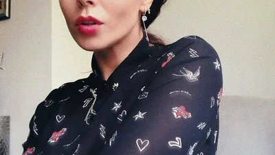 Настя Каменских показала попу и заявила, что она похожа на ягодицы Ким Кардашьян