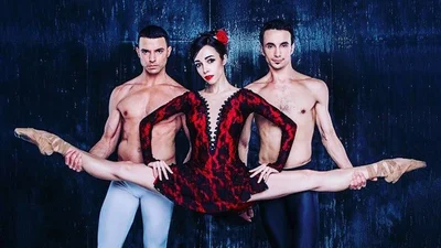 Гнучкість мрії: Катерина Кухар показала, як розтягуються балерини