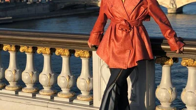 Катя Осадчая показала свои детские фото, на которых она настоящая бусинка