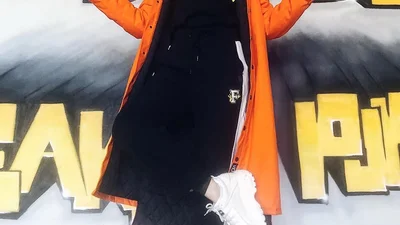 Надя Дорофеева отрезала свои роскошные волосы и теперь выглядит стильной крошкой