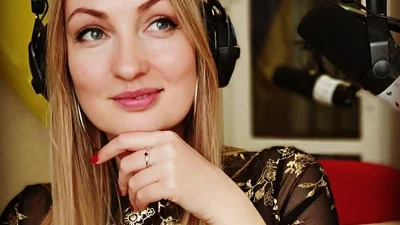 Наездница Таня Татарченко оседлала ослика в центре Киева