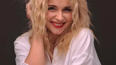 Які ніжки: Лілія Ребрик продовжує зваблювати своєю фігурою