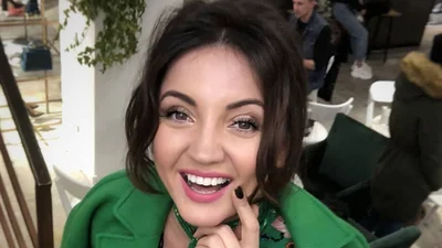 Оля Цибульская станцевала раскованный тверк в прозрачном платье