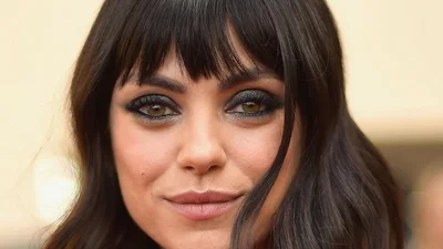 Ось як голлівудська актриса Міла Куніс виглядає вдома