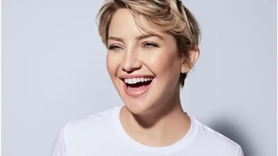 У новому фото Кейт Хадсон з крихіткою-донькою показана вся материнська любов