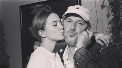 Прийомна донька Потапа вразила апетитними формами