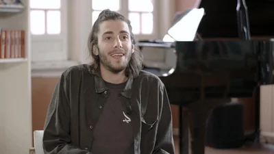 Мережа обговорює новий образ Сальвадора Собрала, у якому його навіть рідна мати не впізнає