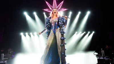 Оля Полякова в свій День народження похизувалася, якою стала за 10 років