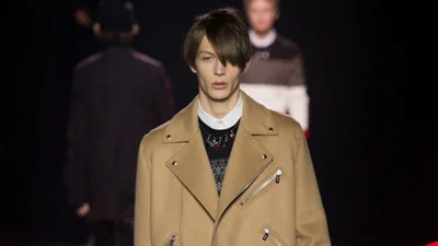 Цей 20-річний красунчик став найуспішнішим хлопцем-моделлю