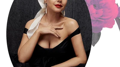 Ніжна Тіна Кароль на свій День народження вразила фото, на якому ще школярка