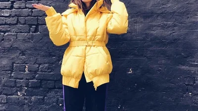 Брюнетка, блондинка или рыжая: выбери самый крутой образ Нади Дорофеевой