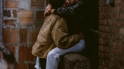 Бесстыдник Бруклин Бекхэм устроил фотосет своей голенькой девушке