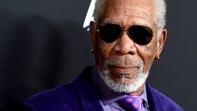 Мемы с Морганом Фрименом о "суперинтеллекте" доводят до истерики