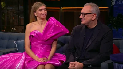 Брежнева и Меладзе редко проявляют чувства на публике, но этот поцелуй очень сладкий