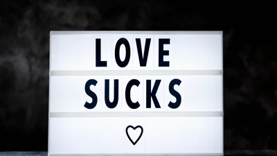 Відкрили бар для тих, хто не вірить в любов - на це чекали так багато людей