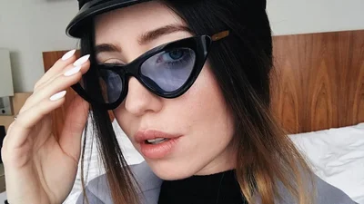 Надя Дорофеева приехала в Нью-Йорк и "порвала" Неделю моды своими космическими образами