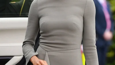 В Нью-Йорке устроили настоящую "охоту" на Меган Маркл, и в сети уже есть первые фото