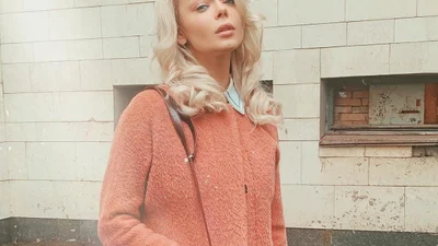 На дитячому фото Аліну Гросу просто не впізнати, переконайся сам