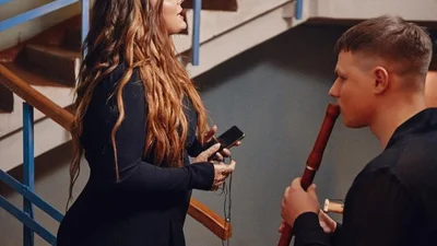 Солістка KAZKA показала, як дійсно співає вживу