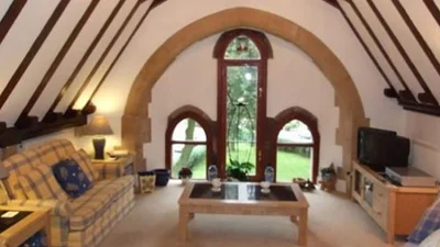 Бережи очі: ріелтори показали найдикіші інтер'єри, які коли-небудь бачили