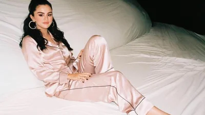 В новом клипе "I Can not Get Enough" Селена Гомес хороша, как кукла