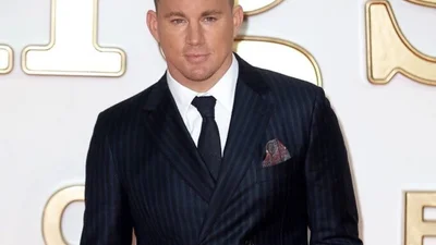 Ченнинг Татум покрасил волосы в белый цвет и теперь похож на принца Disney