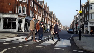 В Лондоне появился необычный пешеходный переход в виде 3D-зебры