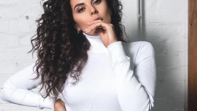 Выхожу на сцену и плачу: о чем мечтает и через что не спит Настя Каменских